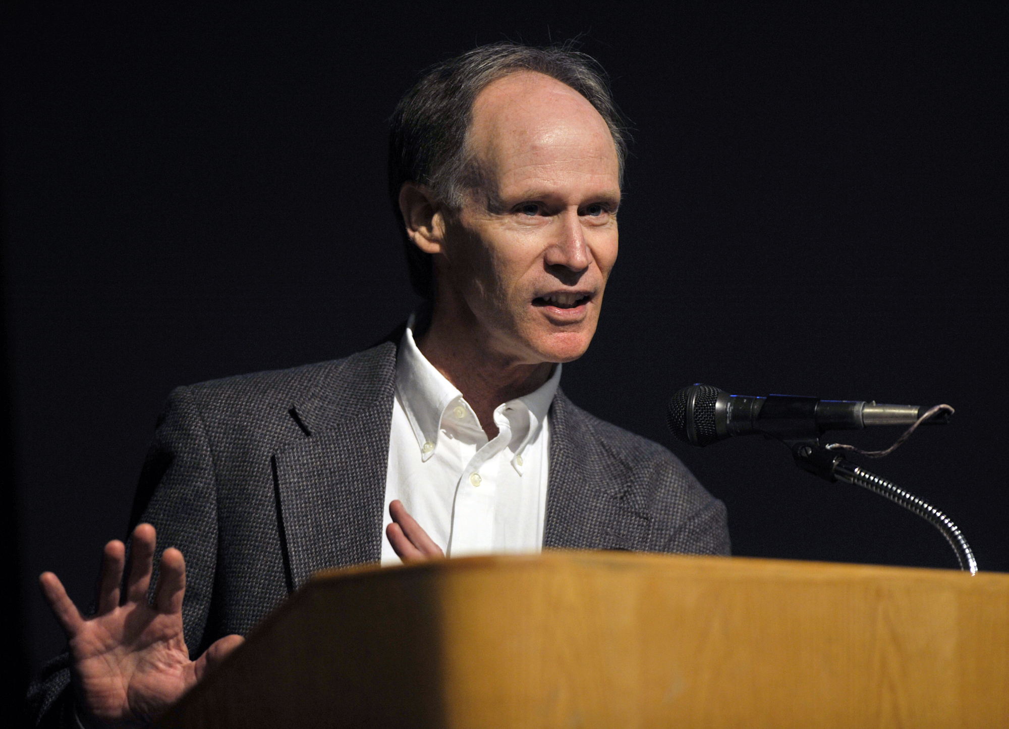 The Fresno Bee's Earth Log columnist Mark Grossi talks about his work at Thursday's annual Tatarian Symposium held at Fresno State's Satellite Student Union Thursday, April 3, 2014 in Fresno, Calif. Grossi was one of three speakers focused on the theme titled Journalism and Climate Change at the free event held from 9am to 12 noon which was sponsored by Fresno State's College of Arts and Humanities and the Department of Mass Communication and Journalism.