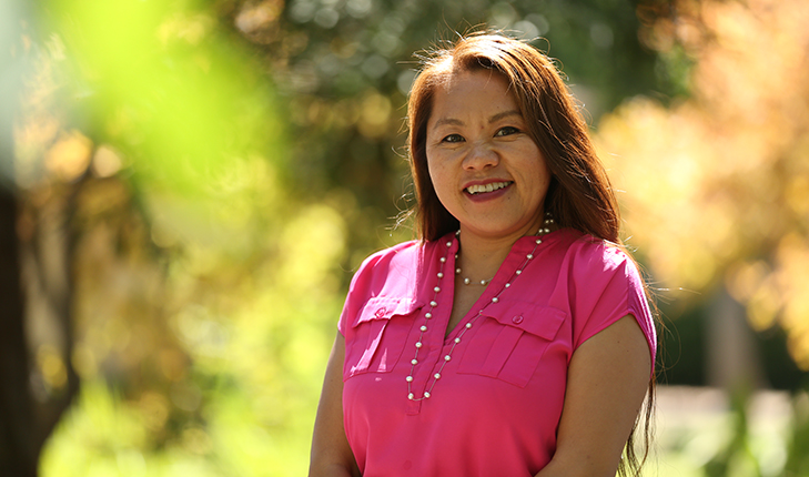 Portrait photo of award winner Vang Vang