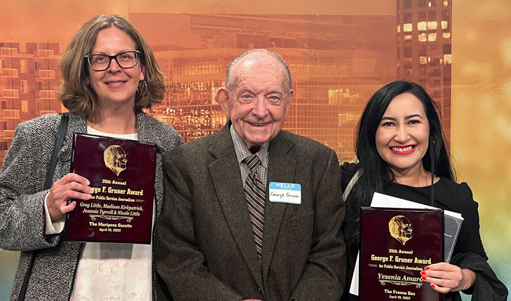 Representatives from the Mariposa Gazette and The Fresno Bee pose with George Gruner at the annual awards named for him.