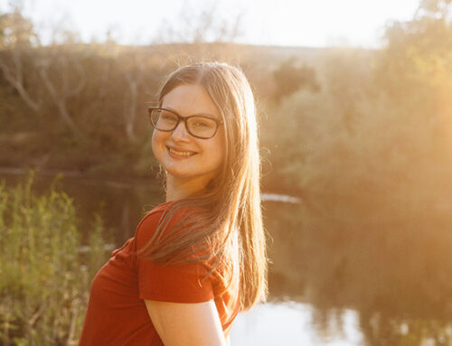 Freshman biology student wins DeRuosi Service Scholarship