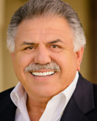 Cropped headshot of Dennis Parnagian